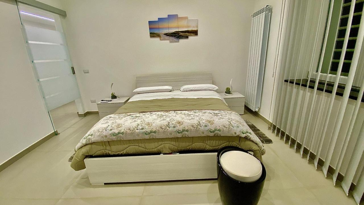 Appartamento Casa Crispino Piano Terra Per 2 Persone Frattaminore ภายนอก รูปภาพ